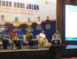 Rektor Unila Narasumber Seminar Hari Jalan 2024