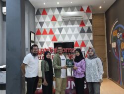 Telkomsel Jadi Laboratorium Nyata bagi Tiga Mahasiswa Ini