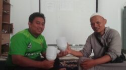 Salurkan Lampu LED Untuk Belajar, Tim KoPaJa Sambangi RQ As Syahidah