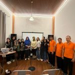 Ketua Prodi Manajemen IIB Darmajaya Beri Pelatihan Service Excellent kepada Karyawan PT Sungai Sumatera Jawa