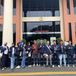 Mahasiswa Hukum Bisnis IIB Darmajaya Belajar Langsung di Ruang Sidang PN Tanjungkarang 1